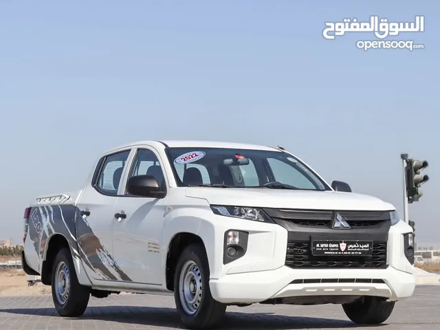 Mitsubishi L200 2.4 L 2WD 2022 GCC accident-free in excellent condition 820 P.M
