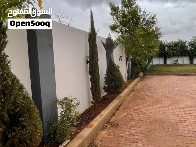 استراحة للايجار الشهري الهواري ارض بوكر