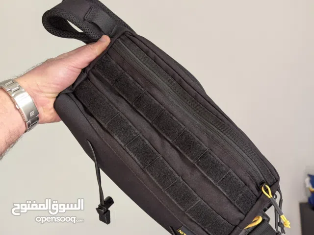 25 KD like new, Nitecore SLB-03 Shadow Sling Bag imported   low offers will be ignored