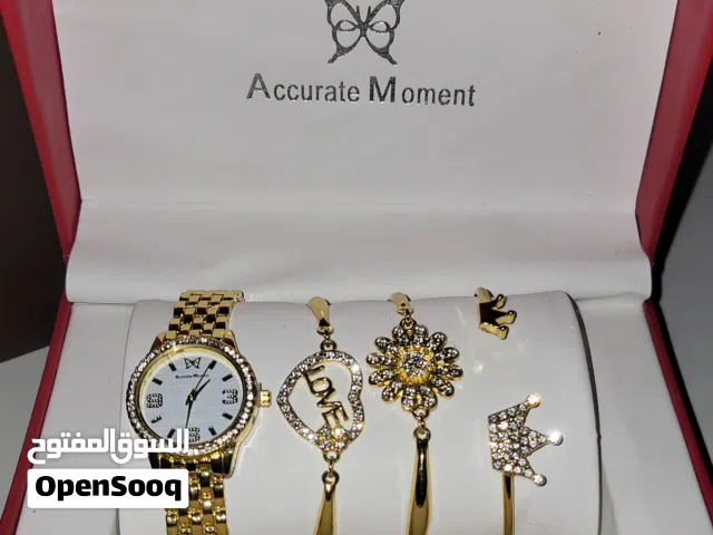 للبيع إكسسوارات وأطقم نسائية فاخرة من سواروفسكي (Swarovski) - جديد بالعلبة والبيع بالحبة