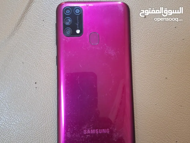 Samsung Others 128 GB in Al Dakhiliya