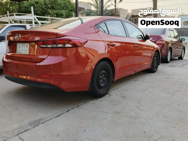 2016 هيونداي النترا Standard