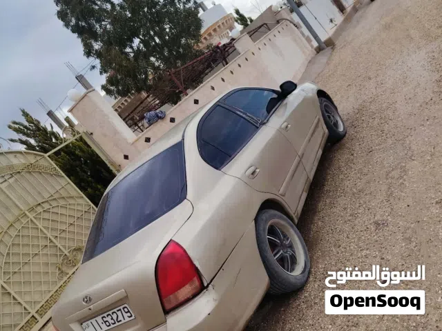 2002, هيونداي, النترا, GL