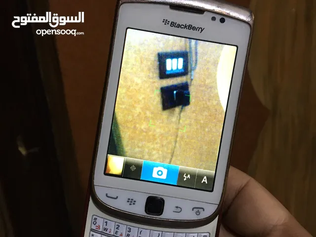 ماوس تاتش . شاشه تاتش . مساحه 8 جيجا . واي فاي . جي بي اس