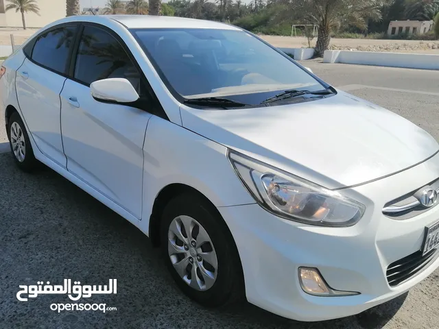 Hyundai accent 2017 model passing and insurance until 31.8.2025