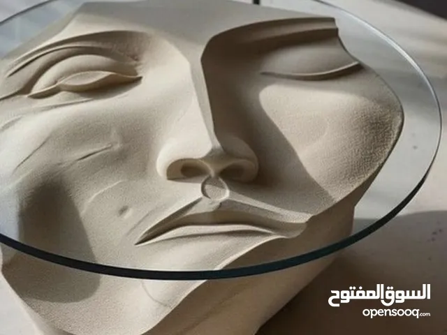 الهياكل اليدوية وإكسسوارات الإضاءة والأثاث...هياكل صغيرة وعملاقة، ولكنها خفيفة وغير قابلة للكسر