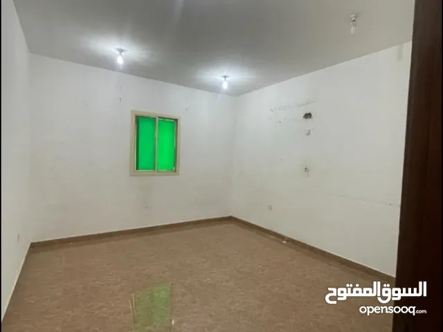 150 m2 2 Bedrooms Apartments for Rent in Al Rayyan Muaither