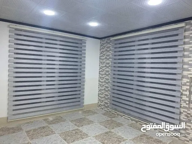 ستائر سحب زيبرا ساده المعروفة دائما الارتفاع لجميع القياسات 190 سم طبقتين قماش وجه وظهر