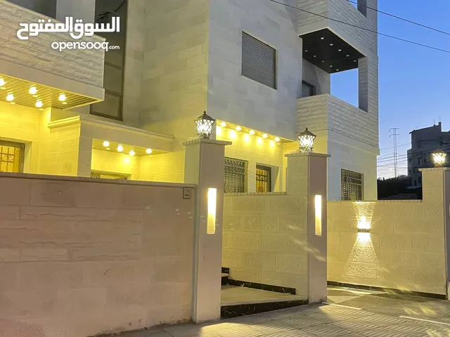 175 m2 4 Bedrooms Apartments for Sale in Zarqa Al Zarqa Al Jadeedeh