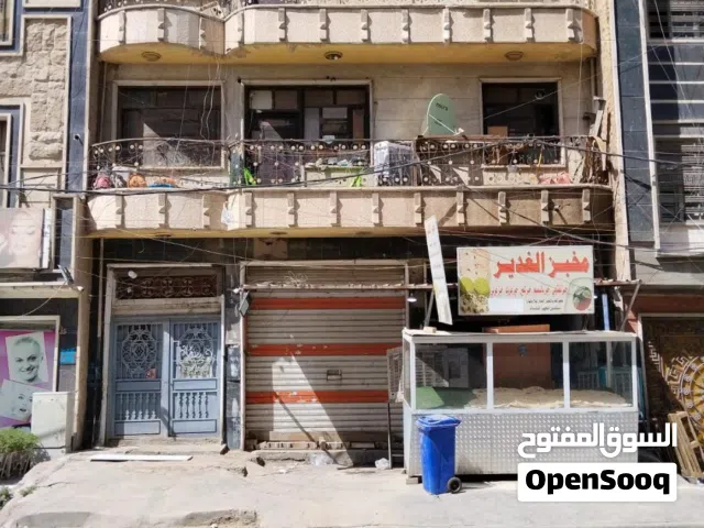 محل تجاري واسع للايجار بجانب المخبز