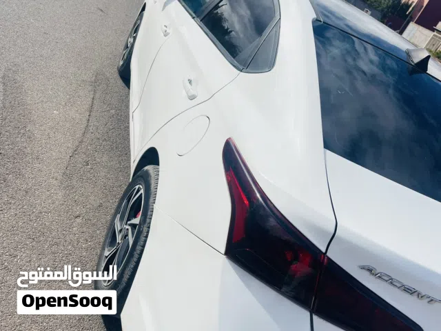 Hyundai accent automatique 2020 jamais accidenté