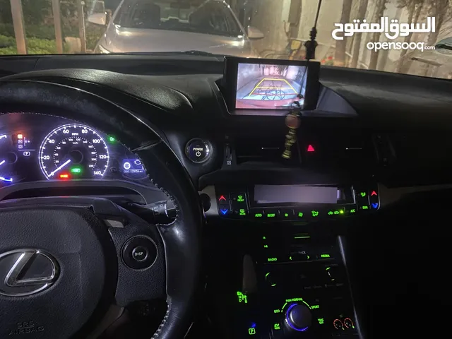 لكزس Ct200h 2015