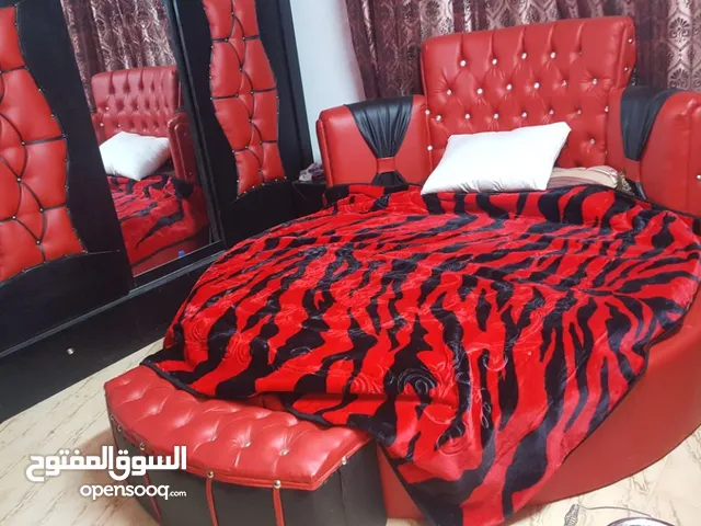 غرفه نوم بحال الجديد للبيع