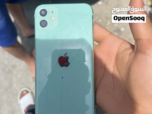 Apple iPhone 11 64 GB in Tripoli