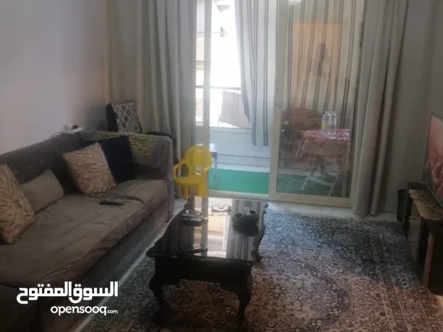 فرصه شقه لقطه للبيع بمدينه نصر الحي التامن بعمارات المبوعيثن خطوات لشارع حسن مامون