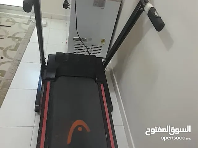 جهاز مشي مستعمل . tredmill