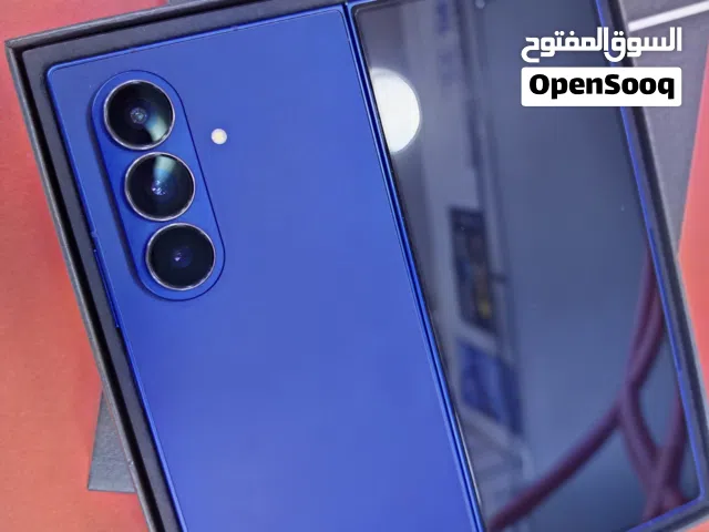 Samsung Z fold 7 512 GB New condition with mother 1 Year extended warranty