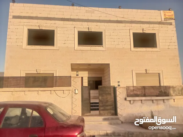 250 m2 4 Bedrooms Townhouse for Sale in Amman Al-Baida