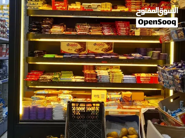 تلاجة عرض إيطالية للبيع متر ونص عرض