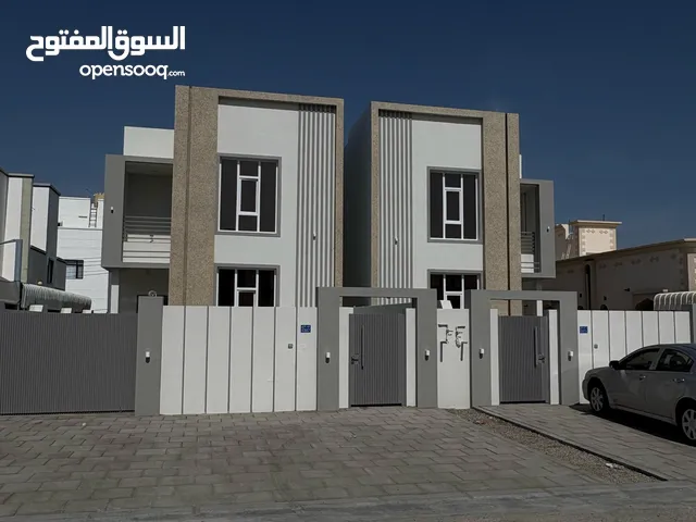 توين فله راقيه للبيع في العامرات مدينة النهضه السابعه بسعر تنافسي وجودة البناء عالية فرصة ذهبية