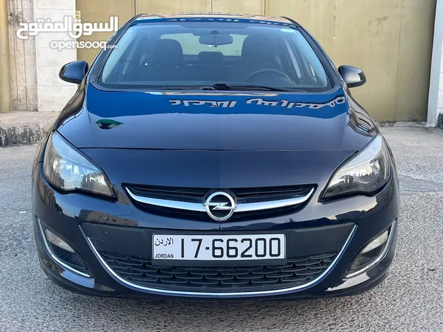 Used Opel Astra in Amman