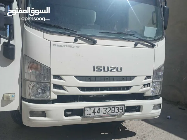 ثلاجة ايسوزو للبيع بسعر ممتاز