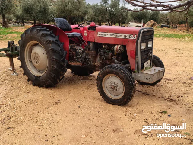 تراكتور مسي 240