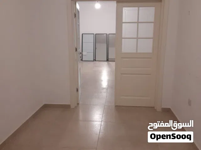 شقق للايجار في طريق النهر  الطابق الثاني