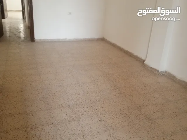 170 m2 More than 6 bedrooms Apartments for Sale in Amman Marka Al Shamaliya