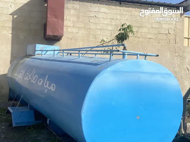Tank Isuzu 2016 in Al Batinah