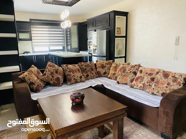 150 m2 3 Bedrooms Apartments for Rent in Ramallah and Al-Bireh Al Irsal St.