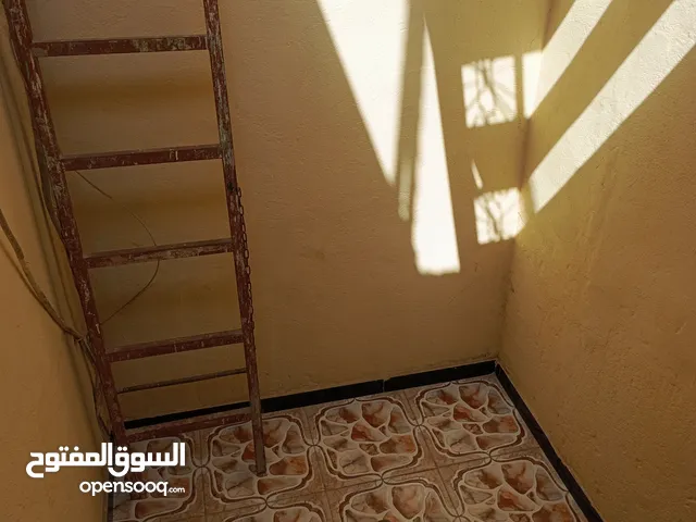 75 m2 1 Bedroom Townhouse for Sale in Basra Al-Hayyaniyah