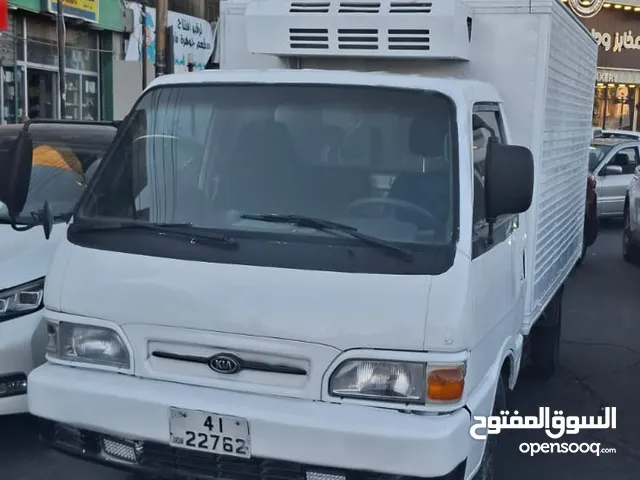 سيارة كيا ثلاجه  موديل 1996 ديزل مرخصة وحالة جيدة بسعر مناسب قابل للتفاوض