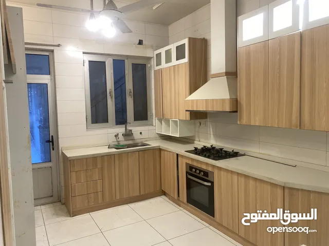 120 m2 2 Bedrooms Apartments for Rent in Baghdad Zayona
