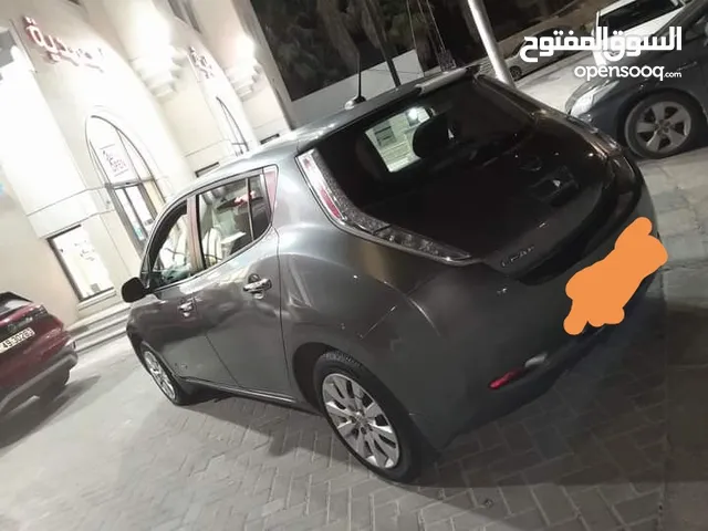 Nissan Leaf 2013 in Jerash
