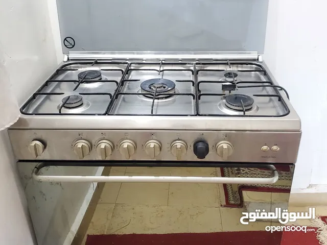 افران ارستون ايطاالي