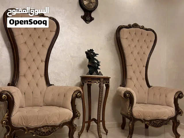 كرسيين ملوكي فاخر  للبيع – بحالة جديدة