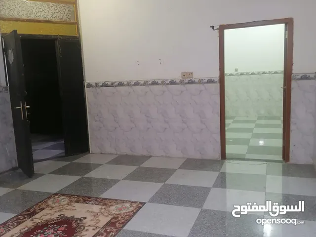 100 m2 2 Bedrooms Apartments for Rent in Basra Qibla