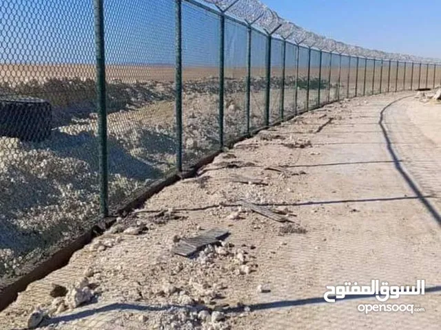 مقاول شبوك وسياج امني نحن موسسه نقوم بتوريدوتركيب الشبوك والسياج الامني في جميع انحاء المملكه