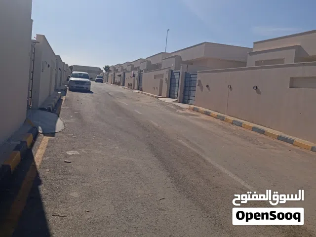 حوش ارض في نوقع ممتاز