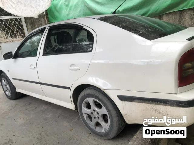 2003 سكودا اخرى