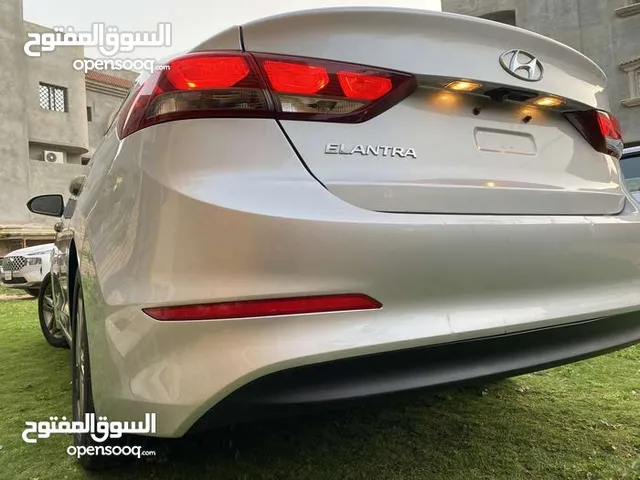 هونداي لنترا 2017......