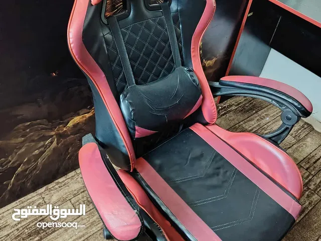 مكتب وكرسي كيمنج