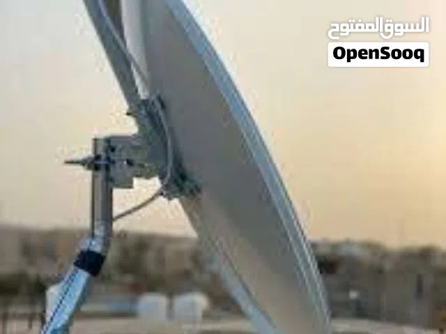 فني تركيب وتعديل كل ميخص الاقمار صناعيه وتركيب جميع احجام شاشات مع امكانيه توفير بضاعه داخل طرابلس