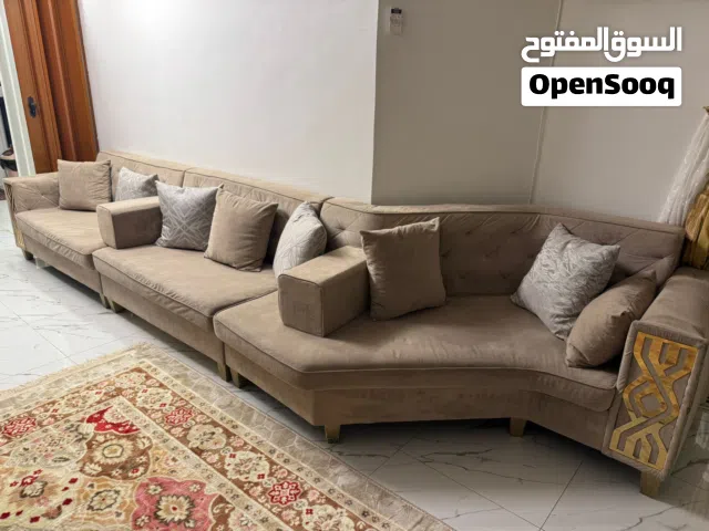 للبيع طقم جلوس للمجالس والديوانيات