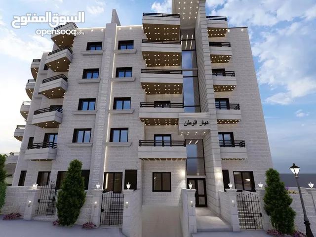 شقة مع روف 220م مع ترس 100م حول الروف في ابو علندا اسكان الكهرباء بسعر مميز
