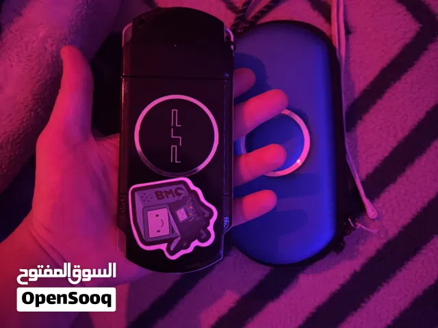 Psp 2009 معدل عليه اكثر من خمسين لعبة