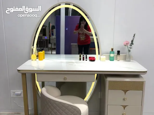 تواليت مراي هوليوود تسريحة ( Hollywood ) مستورد