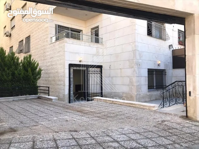 275 m2 4 Bedrooms Apartments for Sale in Amman Dahiet Al-Nakheel