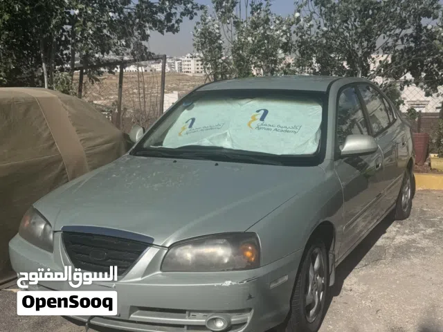 2005 هيونداي افانتي Standard